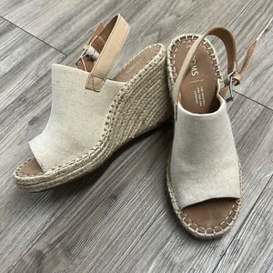 Toms Wedges